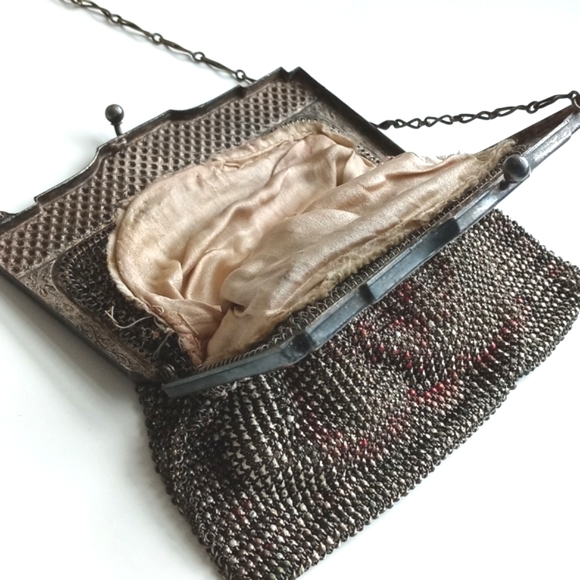 Antique / Vintage French Art Nouveau Style Chainmail Mini Purse Early 1900's - Picture 5 of 13